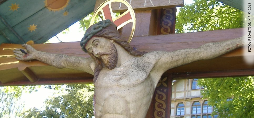 Ein Kreuz mit dem Kreuz