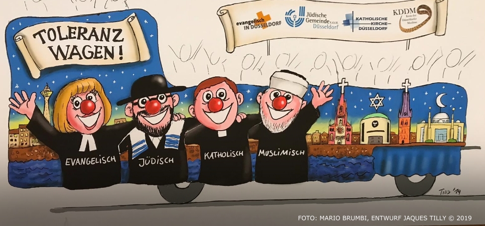 Gemeinsam jeck - interreligiöser Toleranzwagen beim Düsseldorfer Karneval