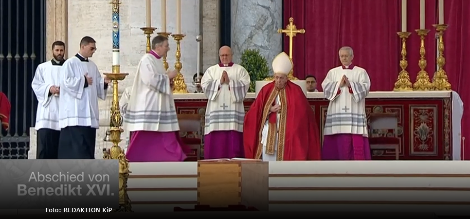 Trauerfeier für verstorbenen Papst em. Benedikt