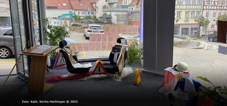 Jesus im Schaufenster - Ungewöhnliches Ausstellungsprojekt in Hechingen
